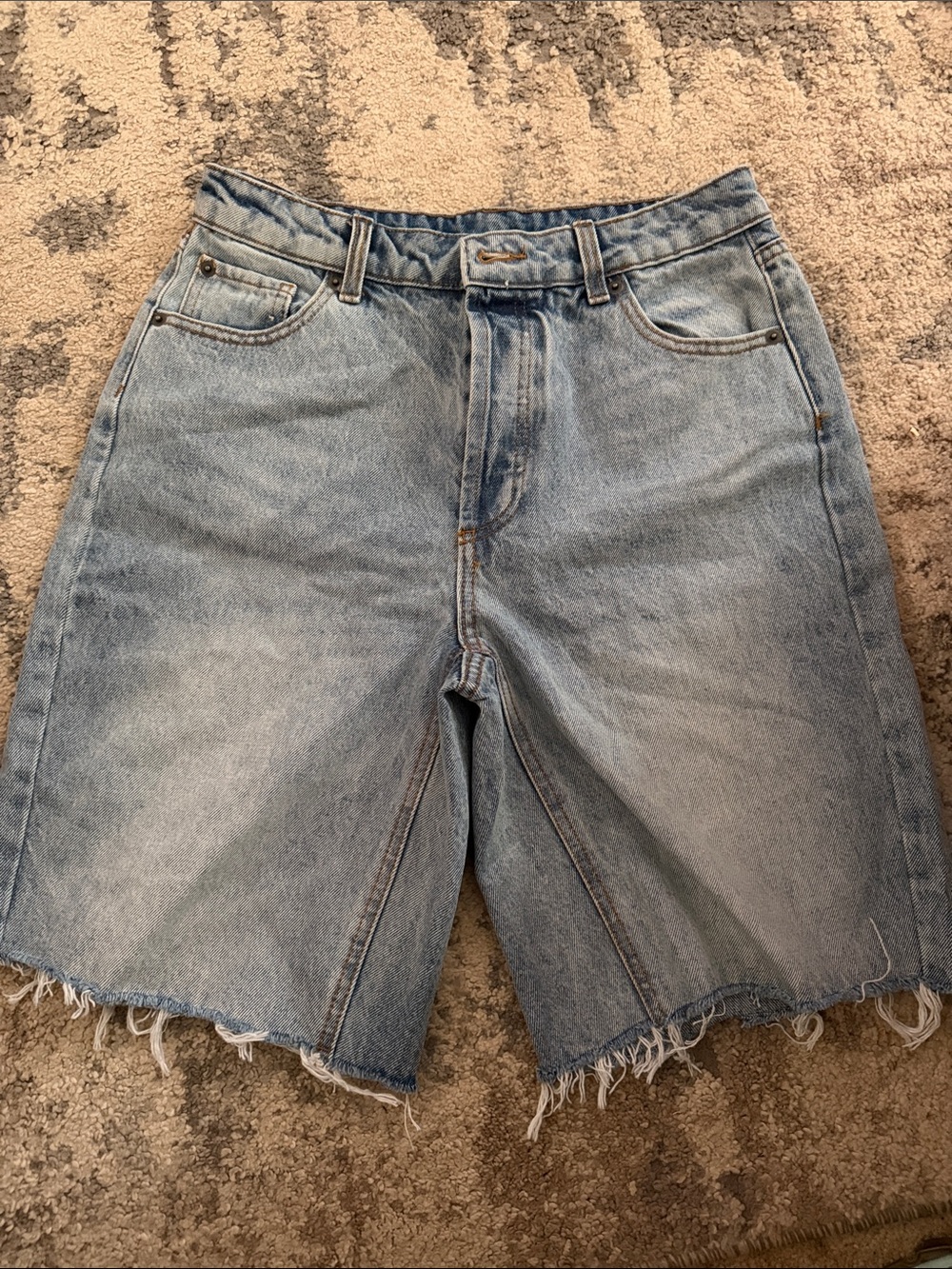 KBB-Light Wash Denim Cut-Off Shorts-Size 2